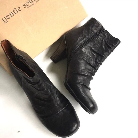 NIB Gentle Souls leather boots - Picture 1 of 8